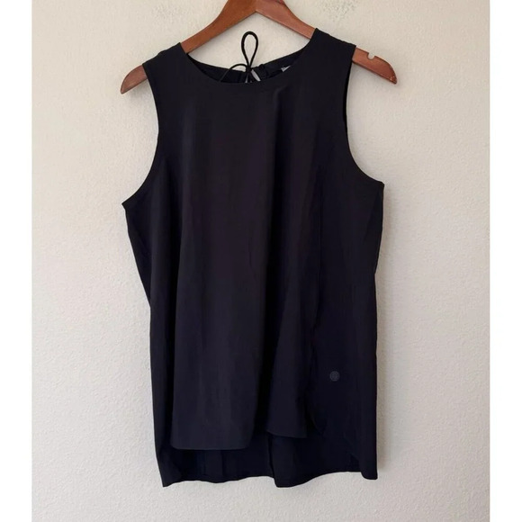 T By Talbot’s Black Tank Top With Tied Keyhole Back Size Small New - Picture 1 of 9